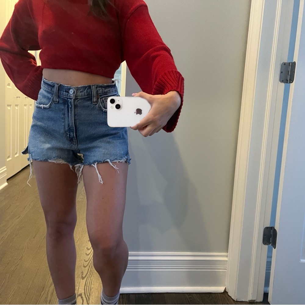 High waisted cutoff shorts